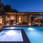 Pera Perou Unspoiled Luxury * Agia Efimia