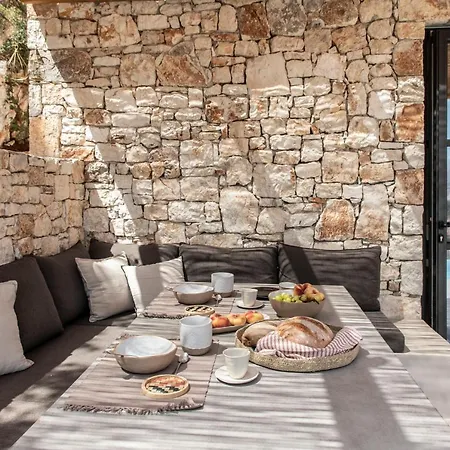 Villa Pera Perou Unspoiled Luxury Ajía Effimía