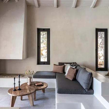 Pera Perou Unspoiled Luxury Ajía Effimía