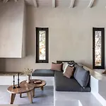 Pera Perou Unspoiled Luxury Agia Efimia
