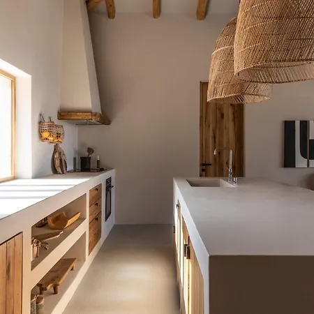 Pera Perou Unspoiled Luxury Villa