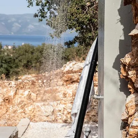 Villa Pera Perou Unspoiled Luxury *