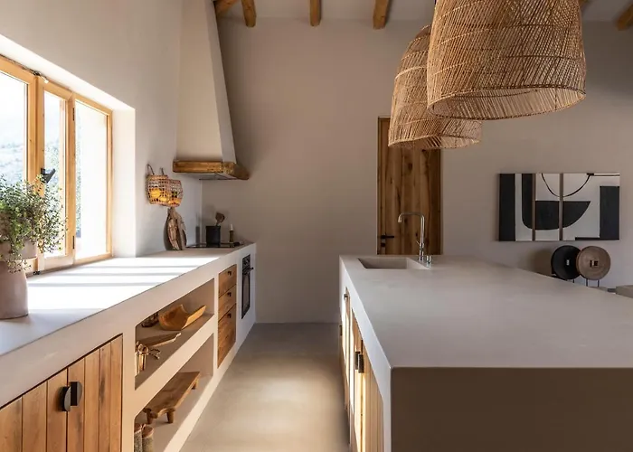 Pera Perou Unspoiled Luxury Villa