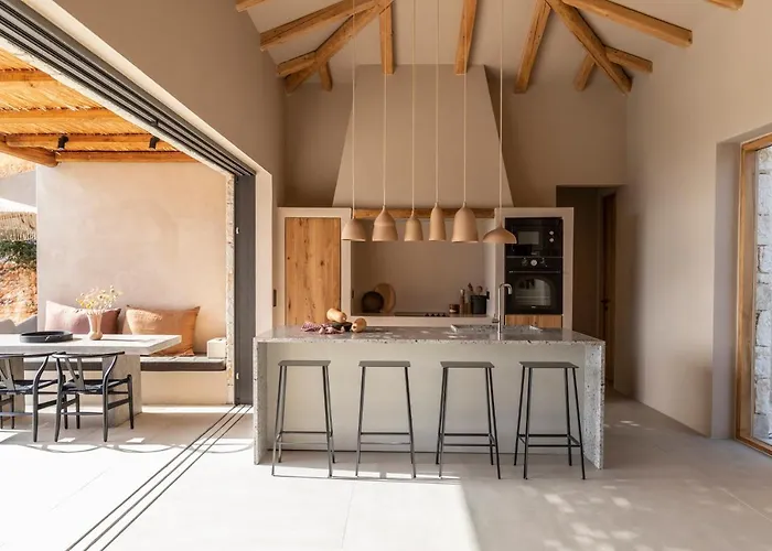 Pera Perou Unspoiled Luxury * Agia Efimia