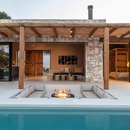 Villa Pera Perou Unspoiled Luxury *